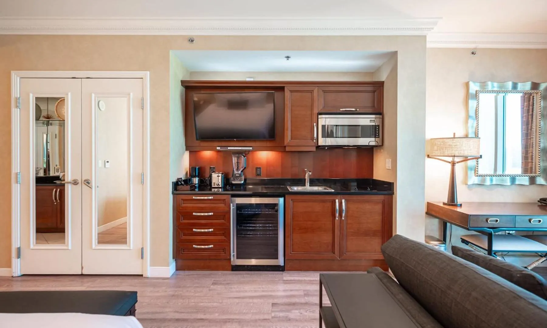 Holiday home No Resort Fee Strip View Suite + Free Valet + Pool Las Vegas